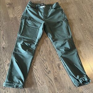 BÆRSkin Tactical Cargo Pants Olive Green NWT Multi-Pocket Adjustable medium